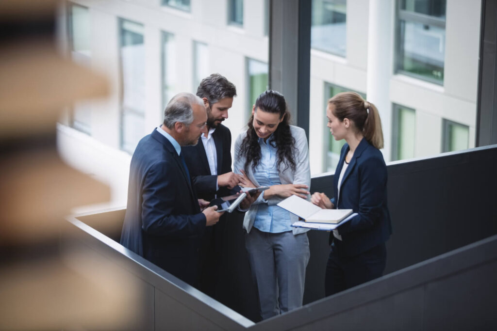 Somos expertos en reclamaciones de gastos hipotecarios, con amplia experiencia en recuperar para nuestros clientes el dinero que pagaron de forma indebida. Ofrecemos un servicio integral, sin coste inicial y con honorarios solo en caso de éxito, para que puedas reclamar de forma segura y con la garantía de estar en manos profesionales.